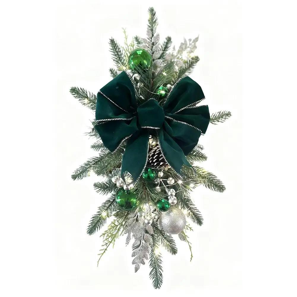 Christmas Staircase Decorations With LED Lights Bow Pine Cones Baubles Festive Stair Rail Ornaments For Xmas Home Party Dec D3D1
