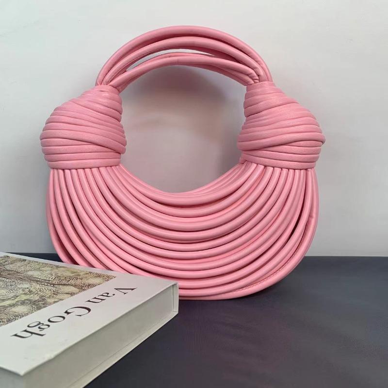 Heiß verkaufende neue Mode Nudeltasche personalisiertes Design vielseitige Knödeltasche handgewebt geknotete Schulter Damentasche