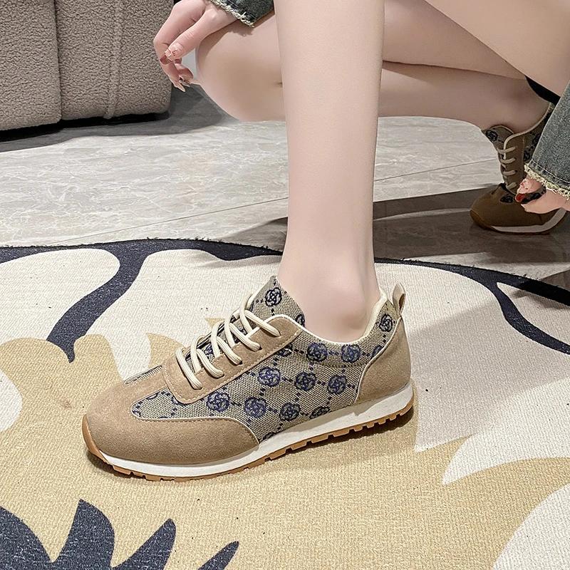 2024 Women's Summer New Print Designer  slip Flat Bottom Sports Shoes Outdoor Play Daily Comfortable Women's Shoes