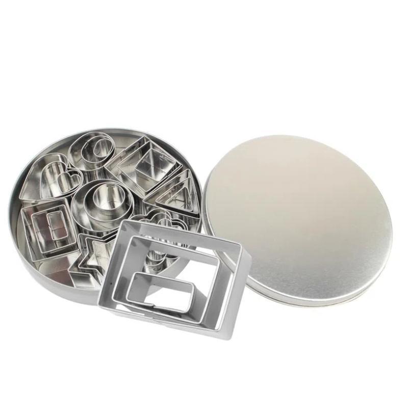 Kitchen Creative Handmade Baking Tools 24pcs/set Stainless Steel Biscuit Mould Portable Round Shape Cake Fondant Accessories