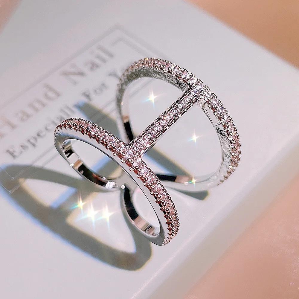 Exquisite Light Luxury Style Ladies Ring-inlaid with Shining Zircon-party Jewelry
