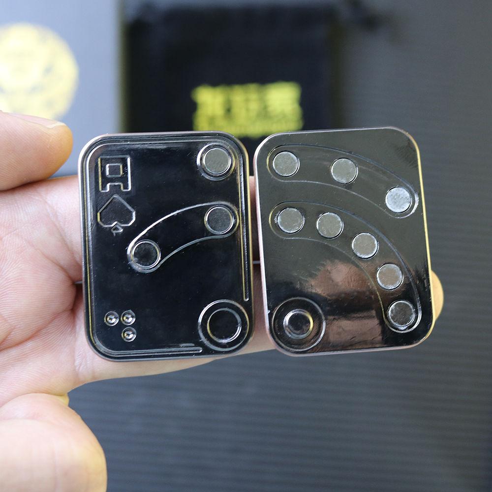 1pc Poker EDC Metal Fidget Toys Metal Poker Push Card Slider Stress Relief Toy Fidget Haptic Coin Office Desk Toys Adults Gifts