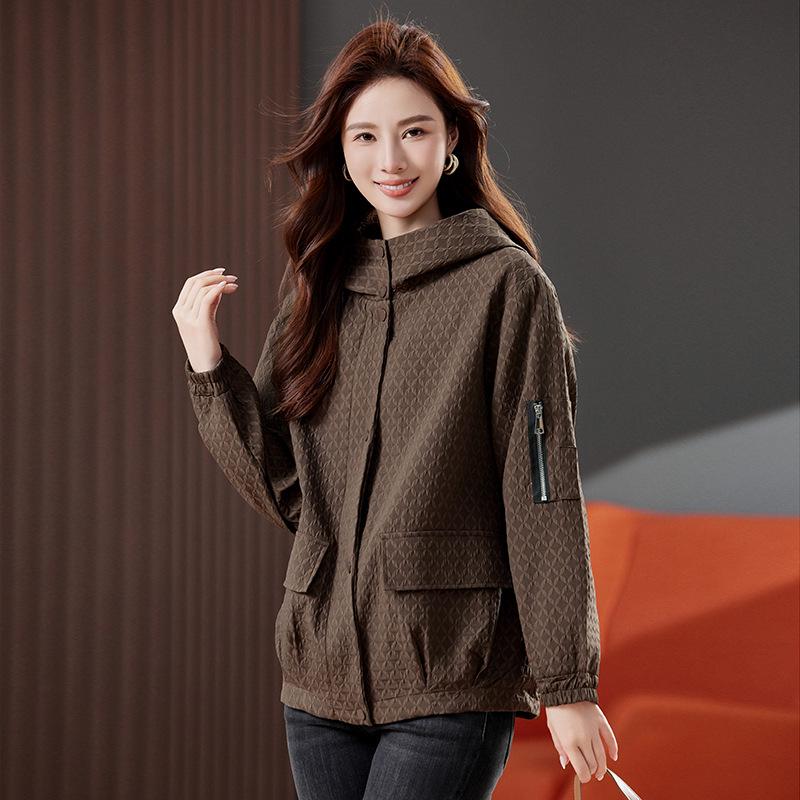 

Женский тренч средней длины с капюшоном в корейском стиле, осень 2024 L (weight range: 110-125 lbs) кофейный