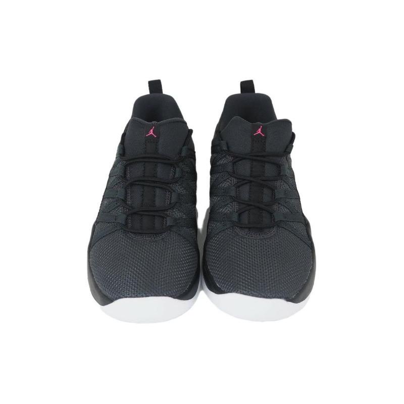 Jordan Deca Fly low-top basketball shoes black unisex GS 844371-019
