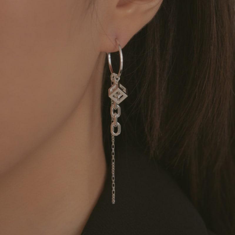 

BONAFIDE JEWELRY Frame Cube Charm Hoop Earrings Silver