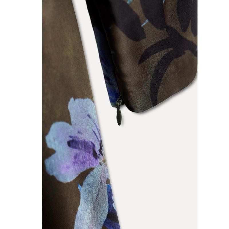 Autumn and Winter New Women clothes Western Style Retro Satin Print Mid-Length Midi Dress 9965281