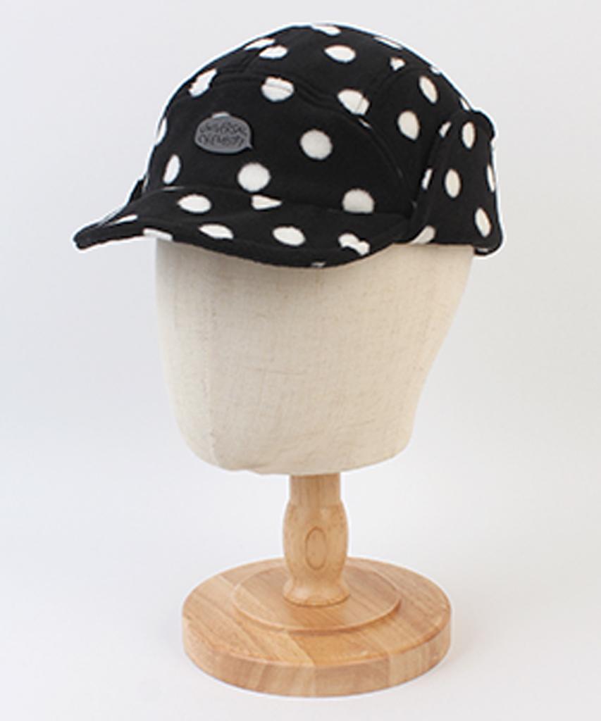Yunibeosyeolkemiseuteuli Fleece Dot Half Earflap Cap