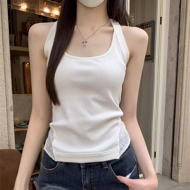 

Spicy American Patchwork Lace Camisole with Square Neck and Racerback Design - Flattering Sleeveless Summer Top Small белый