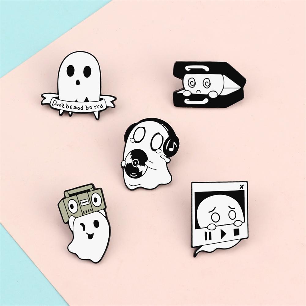 3-5pcs/set Funny Animal Cats Goose Brooch  Punk Ghost Moon Phase Cat Lapel Pins Cute Sushi Kitten Enamel Badge Bag Jewelry Gifts