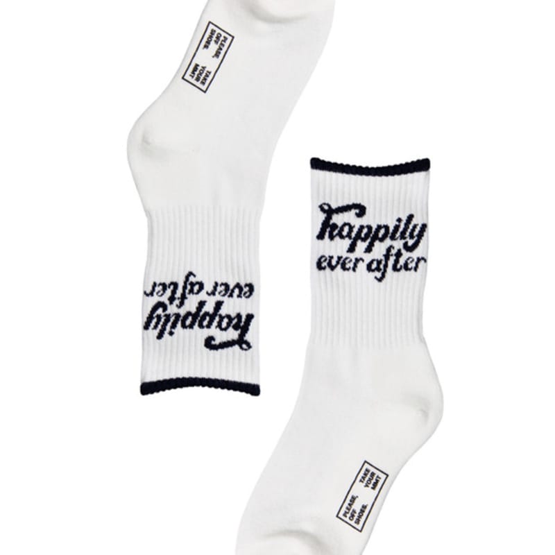 MONTH IN MONTH OUT Happily crew socks WHITE&NAVY