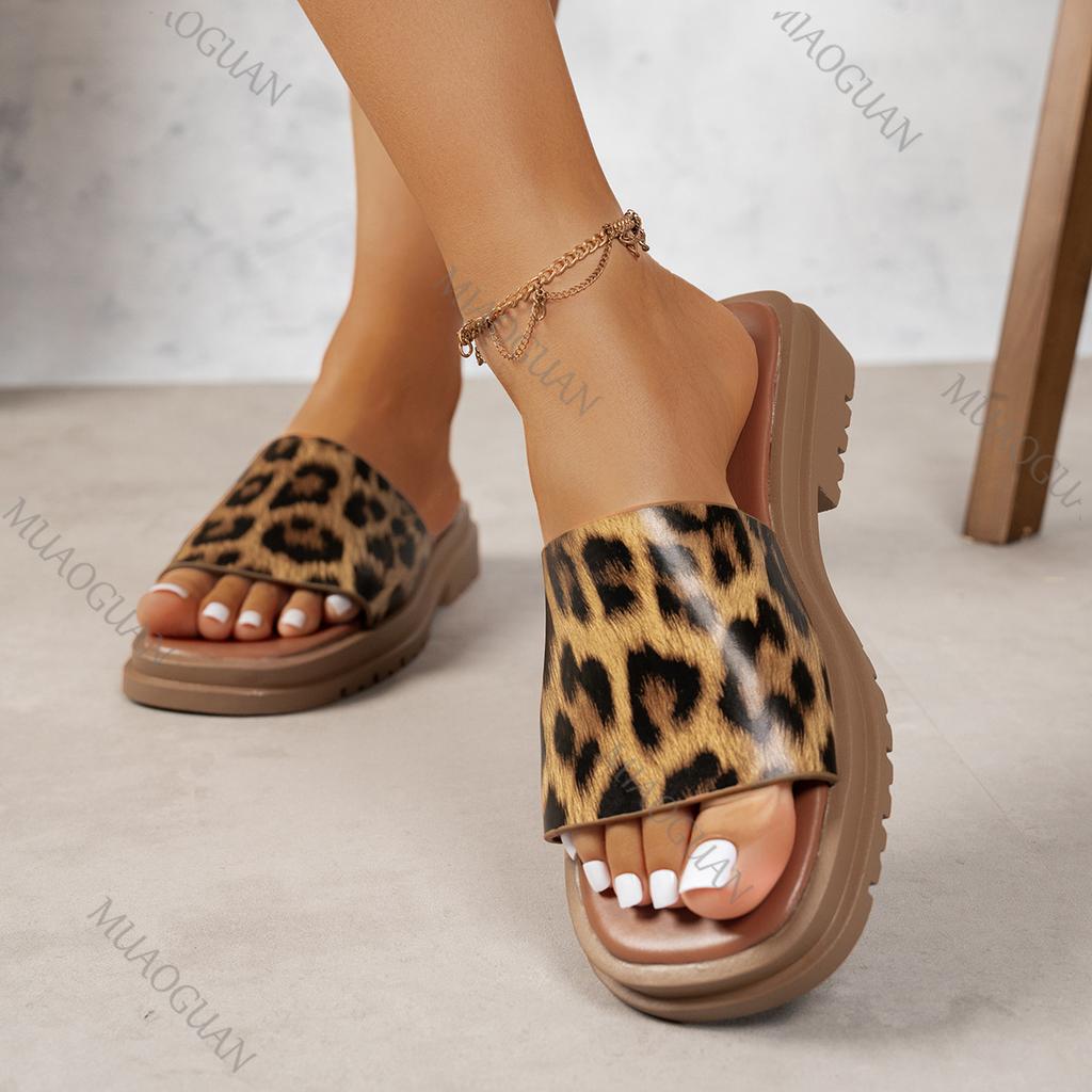 Fashion Summer New Leopard Print Thick Heeled Slippers for Women Casual Square Toe Home Outside Wear Female Slides Platform Flip Flops