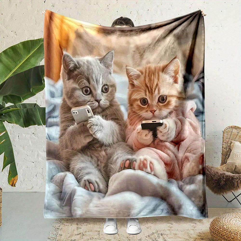 Contemporary Cartoon Cat Print Digital Flannel Throw Blanket - Polyester, Non-Woven, Reversible, All-Season, Soft, High-Density, No Pilling,