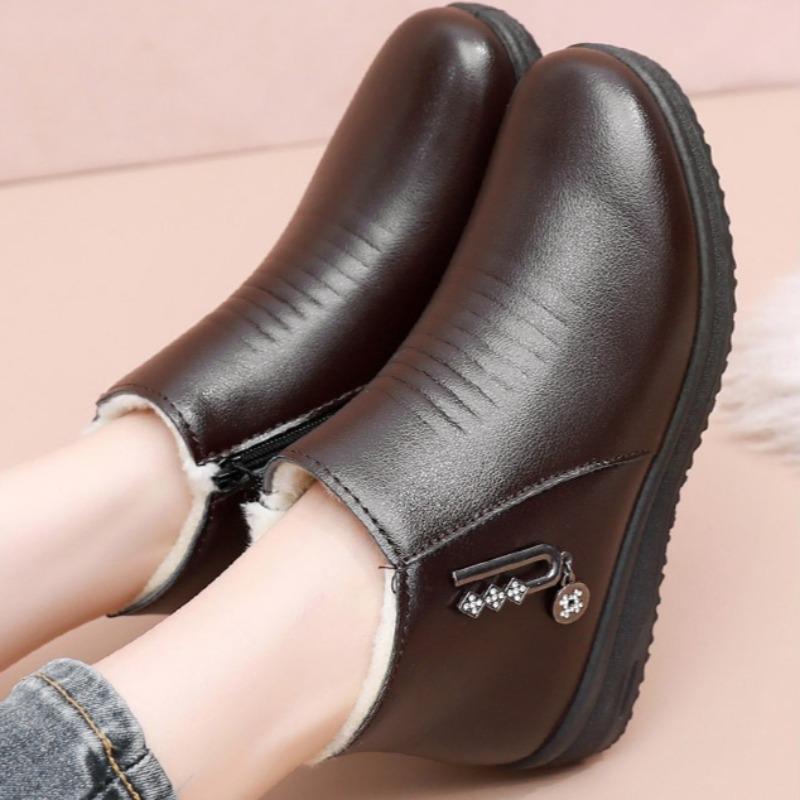 Fashion Casual Flat Bottomed Cotton Leather Shoes for Women Warm Boots with Added Fleece Soft Soled Short Boots for Women Botas Mujer