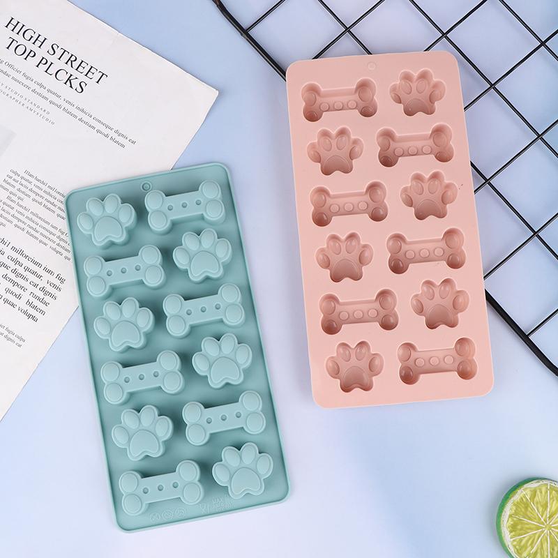 Silicone Puppy Dog Paw Bone Molds Elegant Chocolate Cookie Mold For Baking Non-Stick Dog Treat Molds Suitable For Microwave Oven