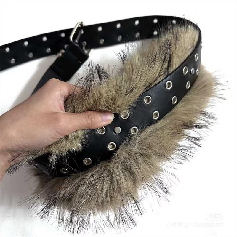 1 Peça Cós de Vaca Peludo para Boate Corrente de Cintura de Pelúcia Cinto Punk de Inverno Y2K Contas de Metal Vintage Peludo Sexy Cintos de Pele Sintética Moda