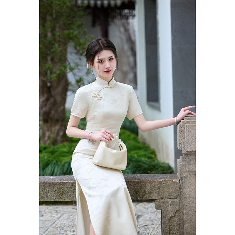 New Chinese cheongsam jacquard short-sleeved dress women's national style temperament long dress apricot waist hip skirt