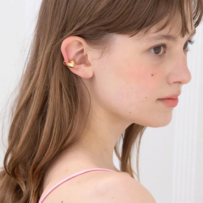 Volume Heart Earcuff