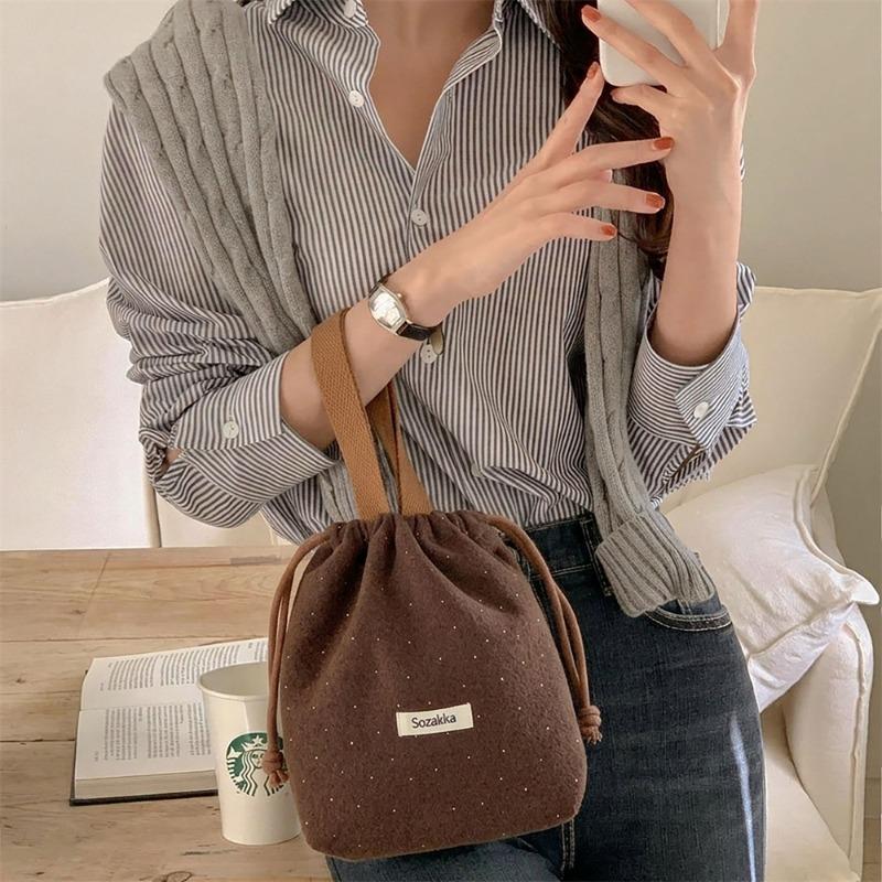 Woolen small polka dot drawstring bundle mouth bag portable small bag going out shopping sundries portable bento bag