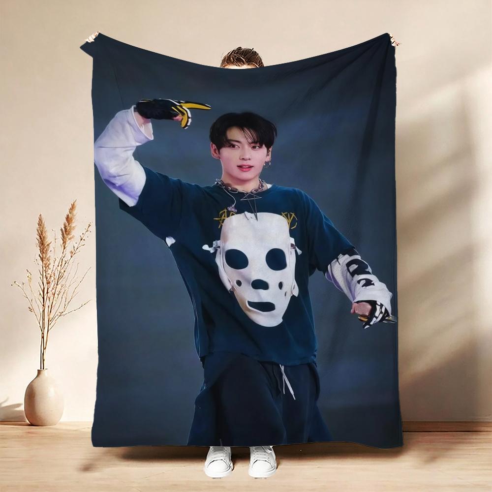 White Hockey Mask Print Theme Printed Blanket Thick Warm Fleece Blanket For Living Room Bedroom Recliner Home Party Decor Christmas Gift