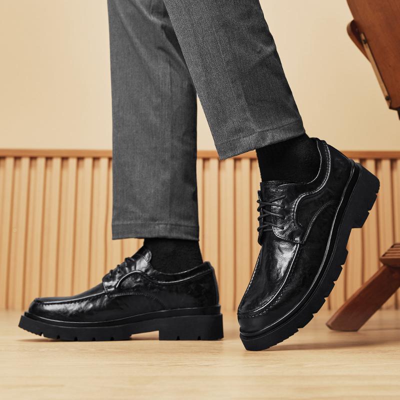 Mode Business Herren Lederschuhe mit dicker Sohle Klassischer Schwarzer Gentleman-Stil Outdoor Formelle Party Täglich Büro Qualitätsschuhe Heiß