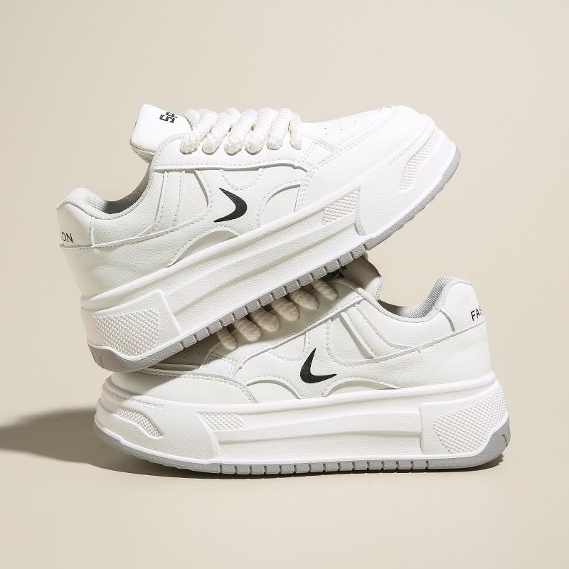 

2025 spring white shoes new Korean version ins female students platform heightening sports board shoes trendy casual street shot C12 35