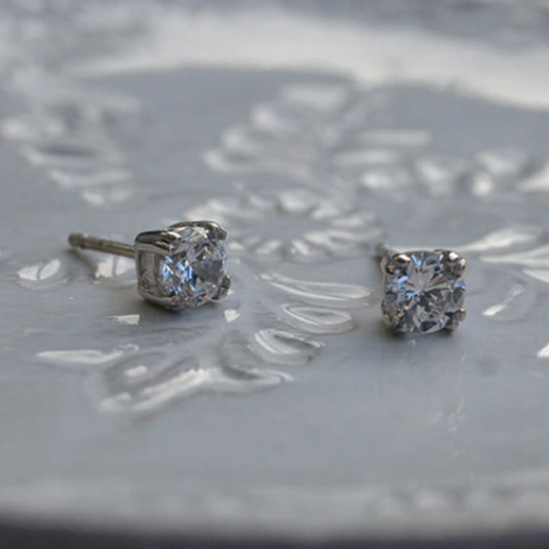 

martha in the garret elodie SW