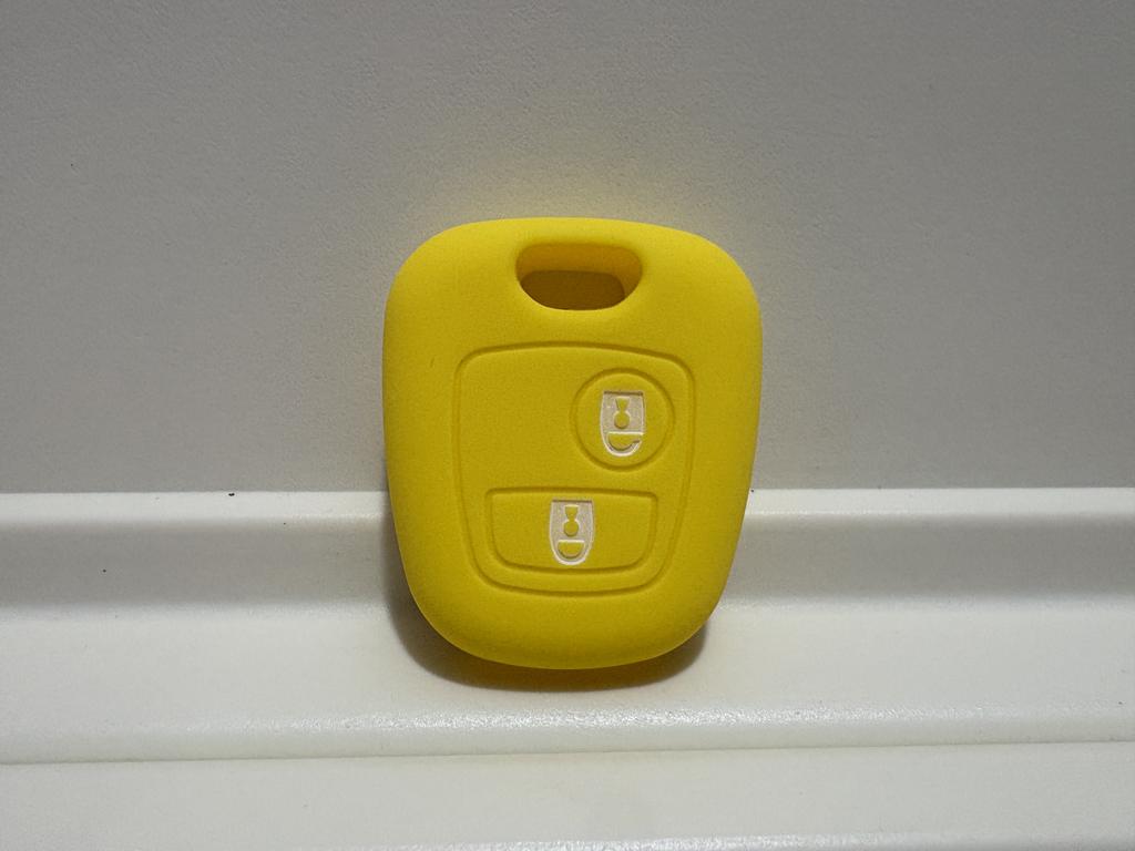 Pusakieyy 1Pc 2 Button Silicone Cover For Citroen C1 C2 C3 C4 XSARA PICASSO For Peugeot 106 107 206 207 307 For Toyota AYGO Key Mhsv0