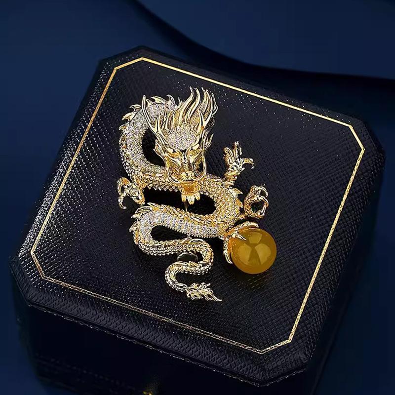 Golden Dragon Drama Ball Year Of The Dragon Gift Zodiac Dragon Brooch Women'S High-End Suit Accessories Pin Chinese Style Decoration