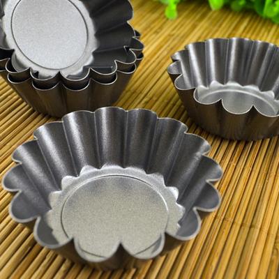 Egg Tart Molds, Nonstick Tart Pan Round Mini Muffin Tin Muffin Cake Mould Chrysanthemum Shaped Cake Mold