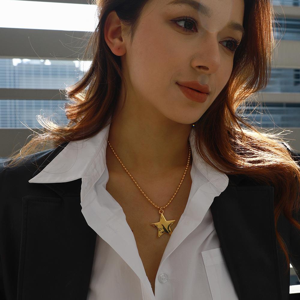  Hot Style Exquisite Star Pendant Necklace for Women Stainless Steel 18K Plated Exquisite Arrivals Jewelry