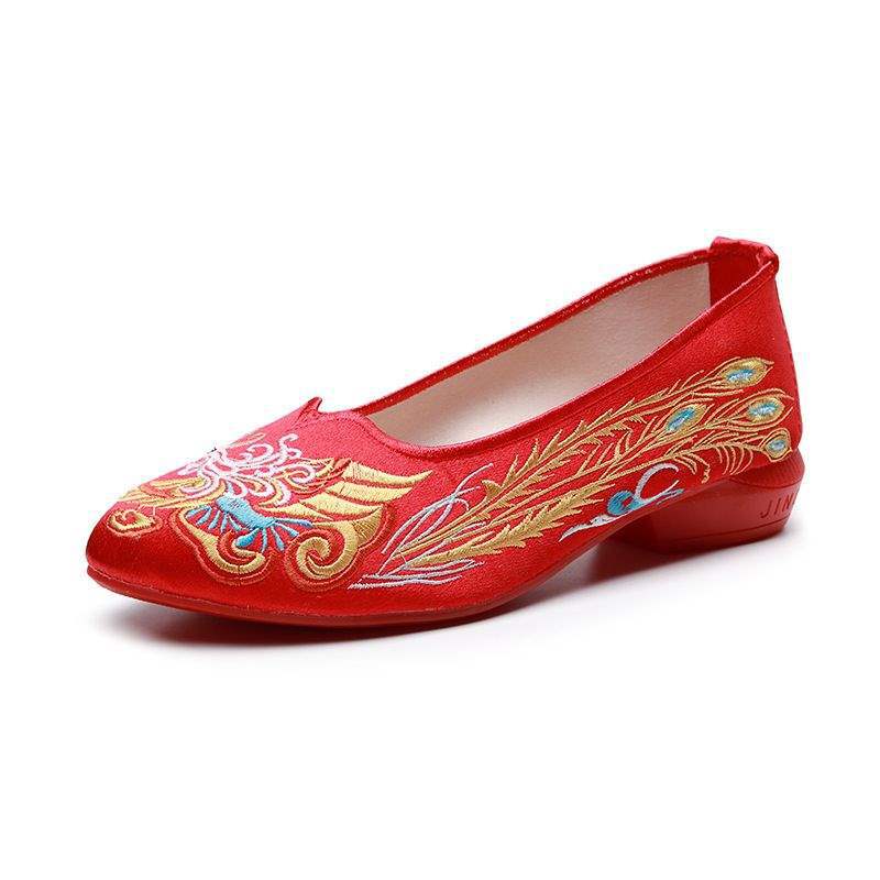 New Red Xiuhe Embroidered Shoes Women's Retro Old North Cloth Shoes Ethnic Style Chinese Wedding Shoes Women's Single Shoes Bride Shoes