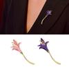 Fashionable Brooch Artistics Daffodil Pattern Alloy Jewelry Accessory for Any Occasion