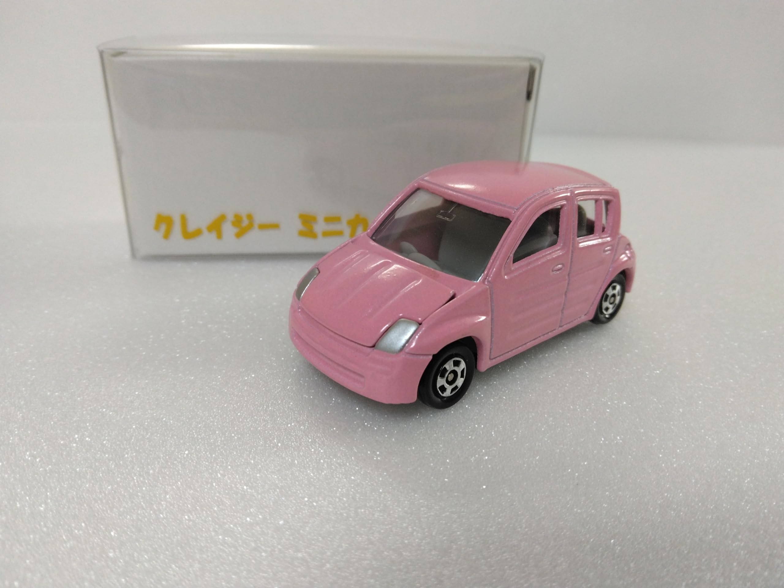 

Tomica Toyota Will, Made in China, Pink
