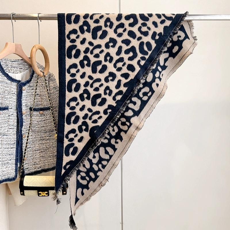 Damen Dreieckiger Doppelseitiger Schal Umhang Oberbekleidung Umhang Leopardendruck Warmer Schal Stolen Und Schals