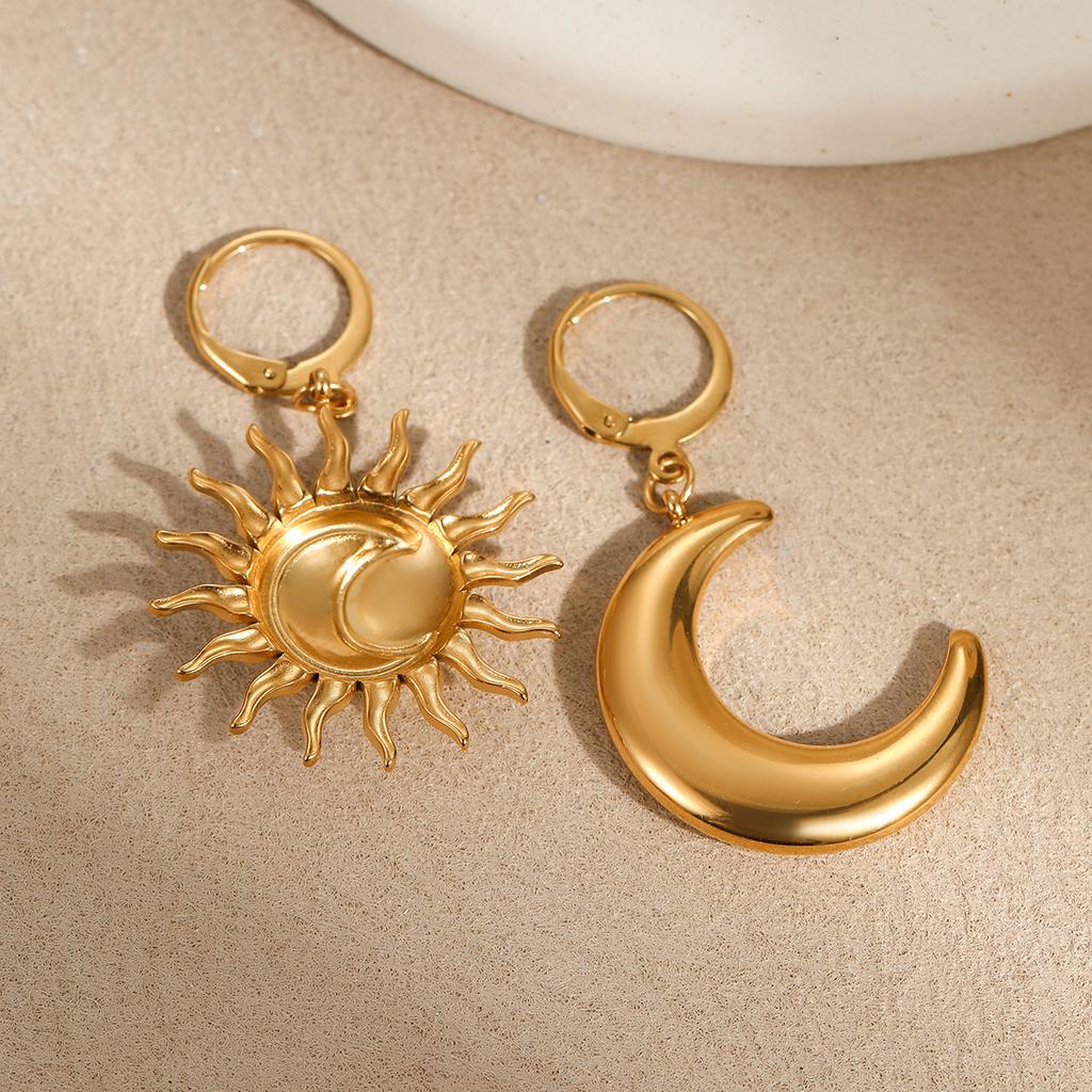 Stainless Steel Geometric Moon And Sun Earrings For Women, French Retro High-End Jewelry Gift