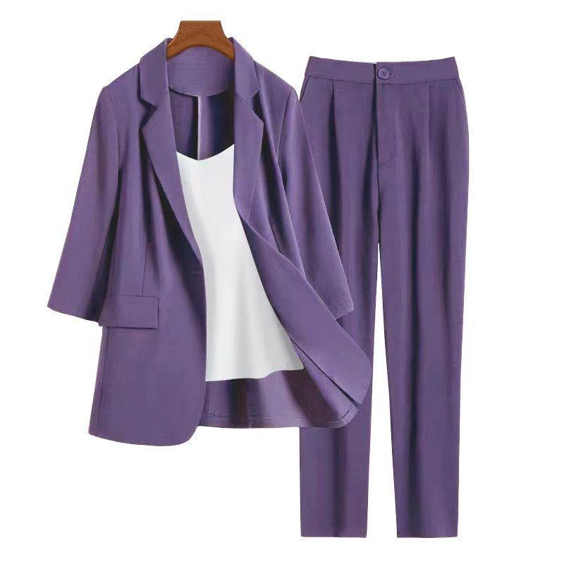 Women`s Turn Down Collar Half Sleeve