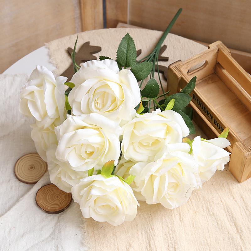 Geprägtes Rosenstrauß Seidenblume Für Hochzeitsdekoration Und Home Styling