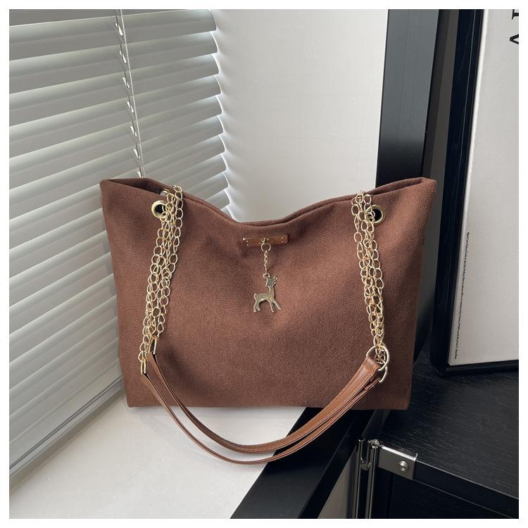 Spring New Vintage Commuter Top Handle Bag Comfortable and Versatile Texture Shoulder Bag Women Stylish Ins Underarm Storage Bag