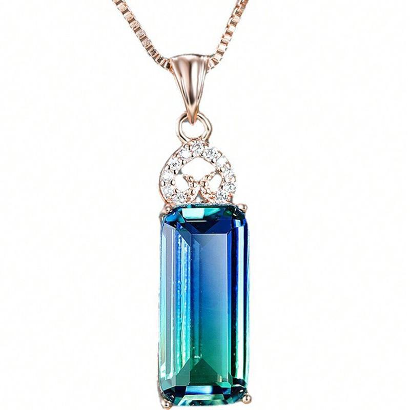 

Luxury Gradient Geometric Diamond Pendant Necklace one piece розового золота