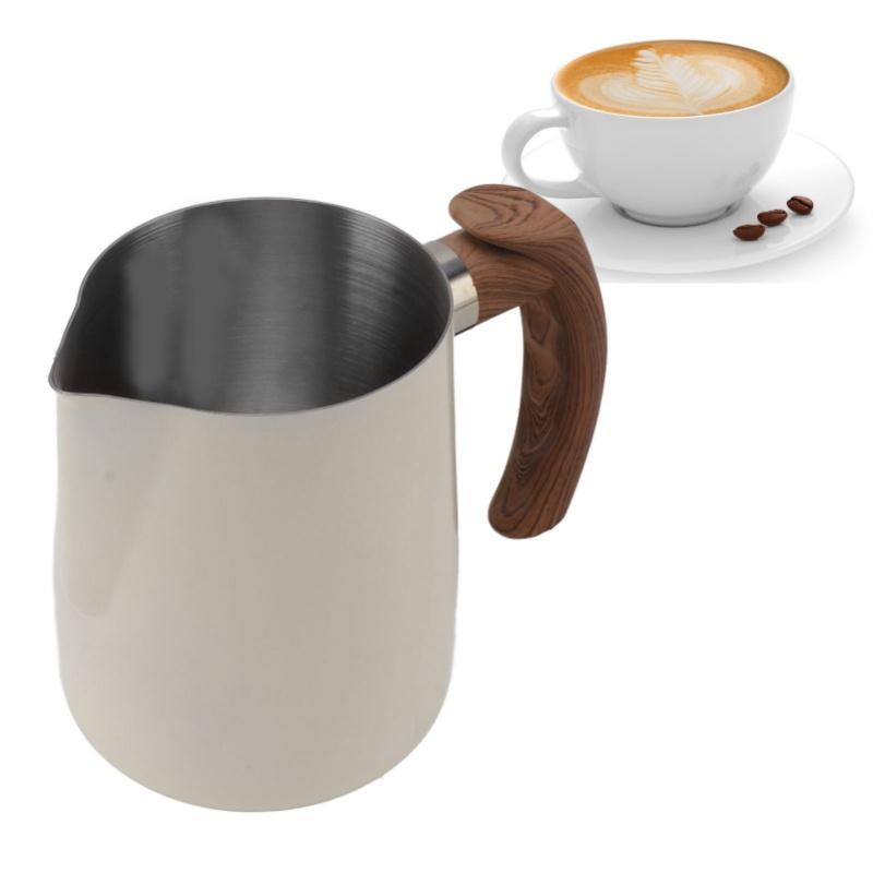 Milk Frothing Cup Inner Scale 304 Stainless Steel Dripless Spout Coffee Steaming Pitcher With Handle Matte Black 600ml
