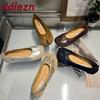 Fashion New In Footwear Slip On Women Flats With Shoes Soft Casual Fashion Strange Toe Female Shallow Ladies Flats Shoes