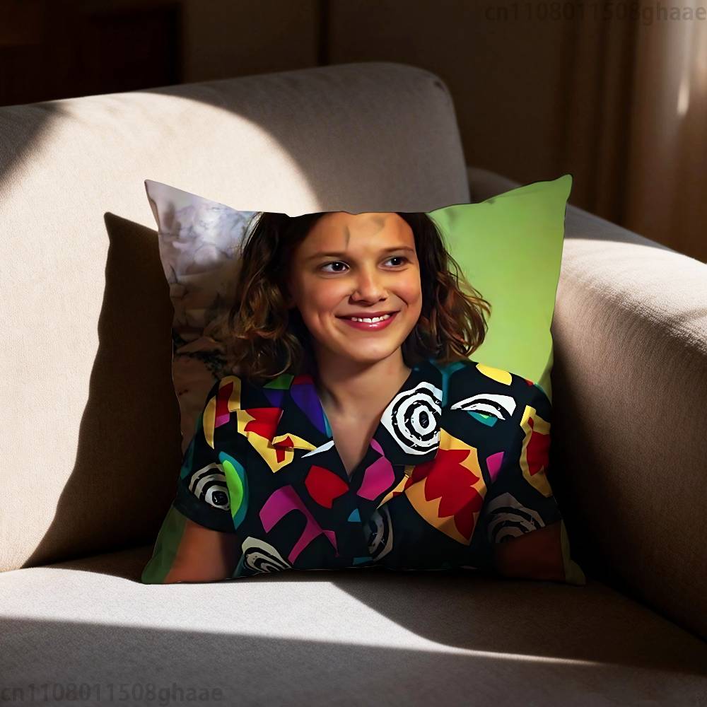 Millie Brown Stranger Kissenbezug Kissenbezug Wohnzimmer Sofakissenbezug Geeignet für Zuhause Schlafzimmer Raumdekoration