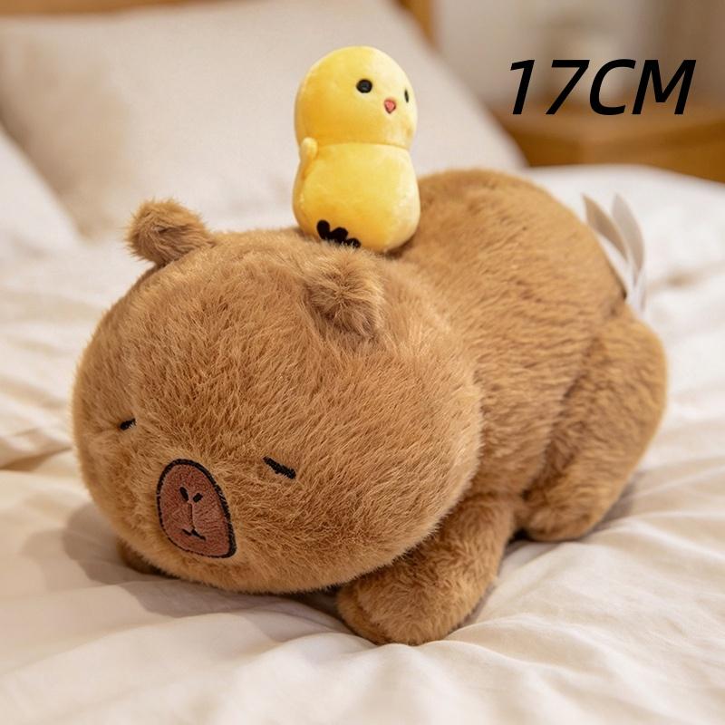 Süßes Capybara Plüschtier Weiches Flauschiges Stofftier mit Enten-Ornament Ohrenschützer Sternen-Tasche Schlafzimmer Sofa Dekor Für Geschenke. as picture
