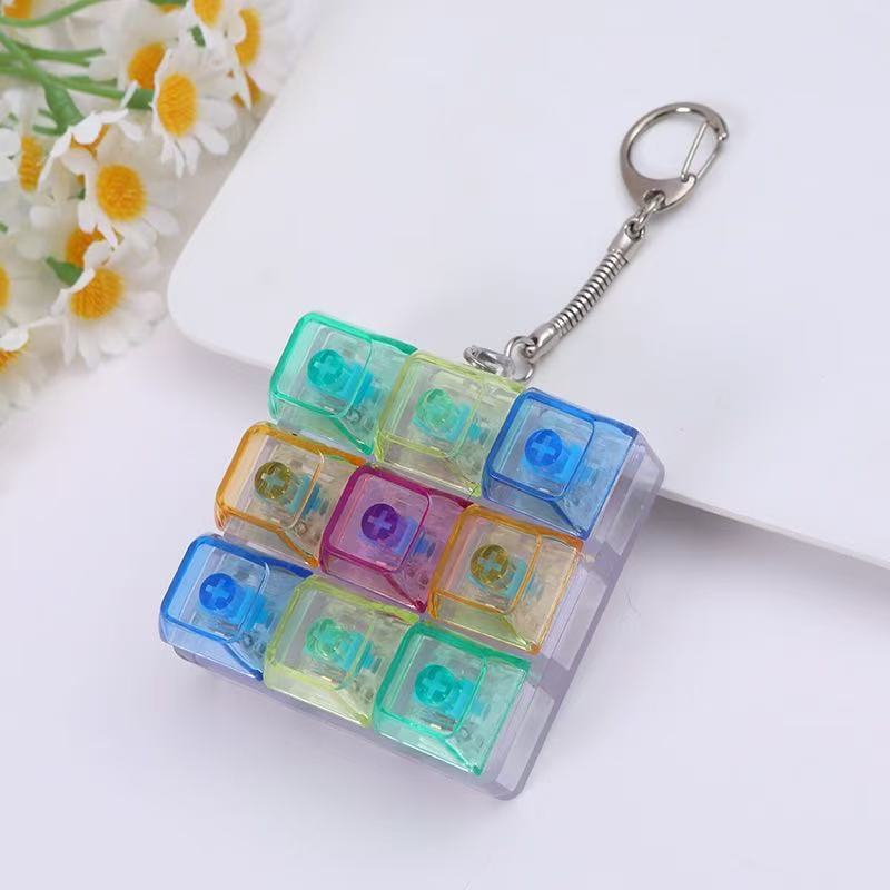 4/9-Button Fingertip Keyboard Keychain With Lights Rgb Keyboard Fidget Toy  For Stress Relief Decompression Calming Accessories