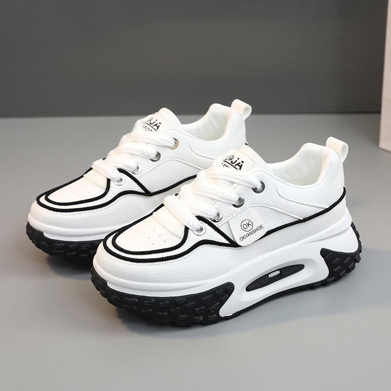 

[Customized] QJ510 new color matching casual women s shoes 2025 autumn Korean version breathable board shoes heightened rubber sole 40