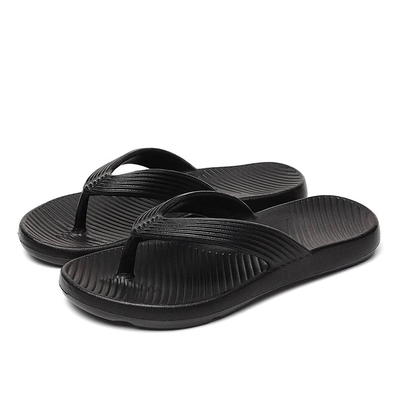 

Модные легкие пляжные шлепанцы из ЭВА для женщин Лето 2025 Мягкая подошва Вьетнамки с перемычкой между пальцами Женские комфортные Нескользящие тапочки для ванной 44-45 чёрный