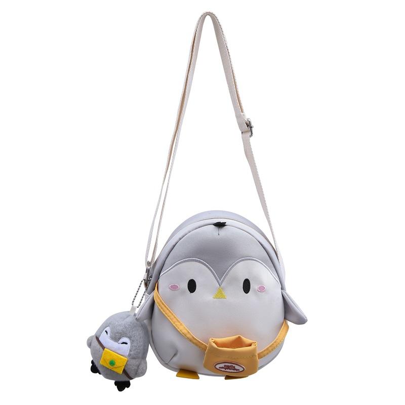 

Children s fun cute cartoon little penguin messenger mobile phone bag ins girl heart student campus versatile small round bag tide [Only bag, excluding pendant]