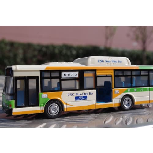 Diapet DK-4104 1/64 Scale Non-Step Toei Bus