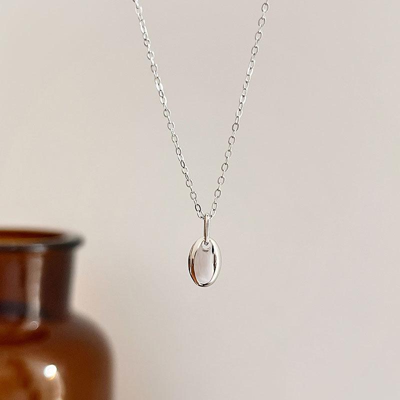 Oval Pendant Necklace Light Luxury Geometric Cold Style Design Spring New Product Fashion
