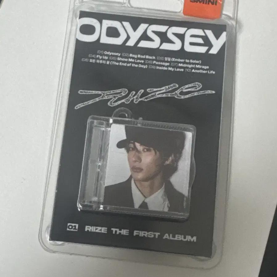 

Riize Chanyoung Smini Sealed